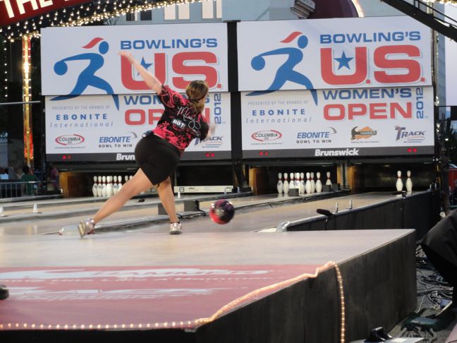Photo - 2012 US Womens Open bowling finals outdoors Reno
